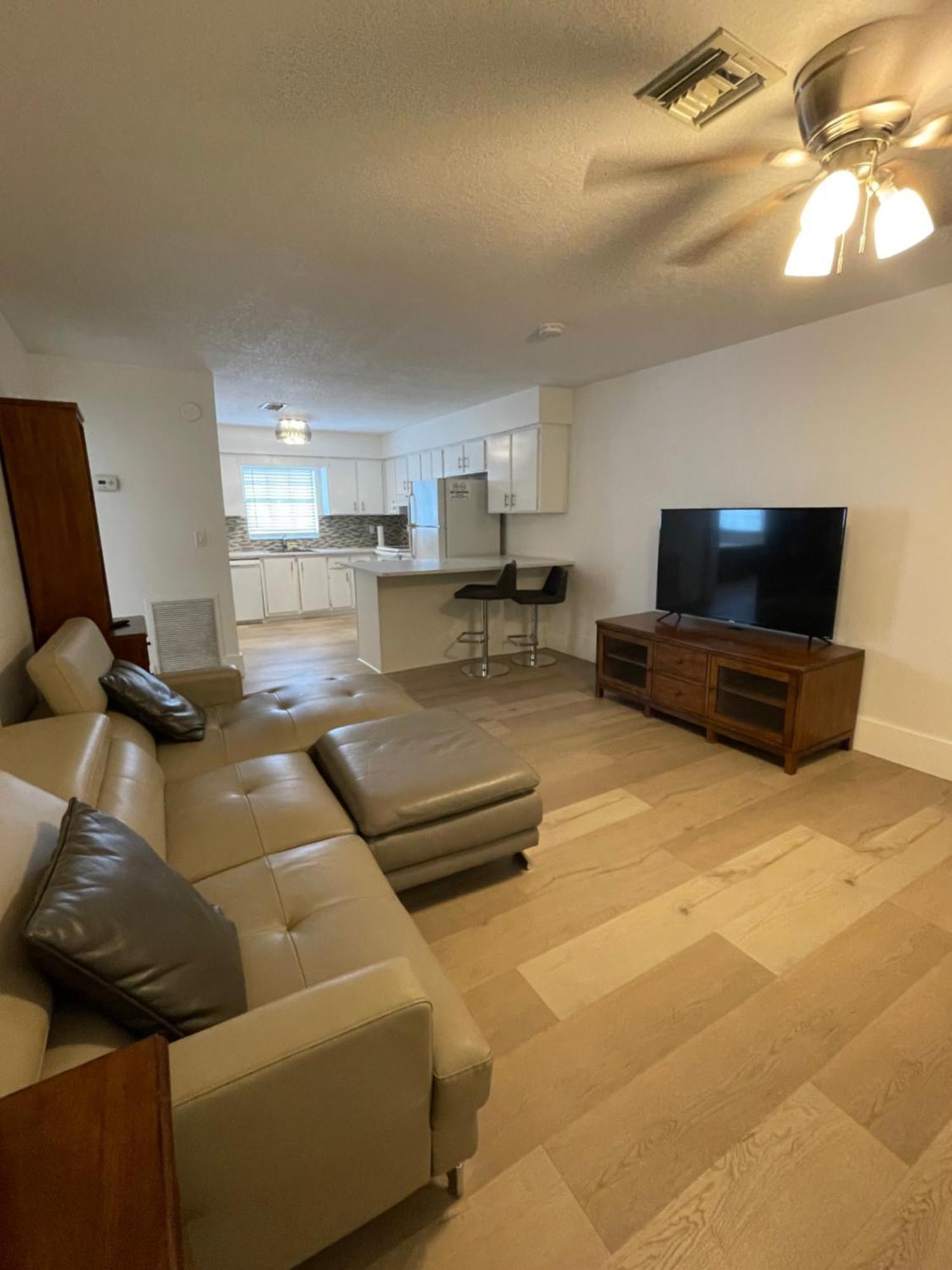 Cozy Downtown Apartments On Water Fort Lauderdale Extérieur photo