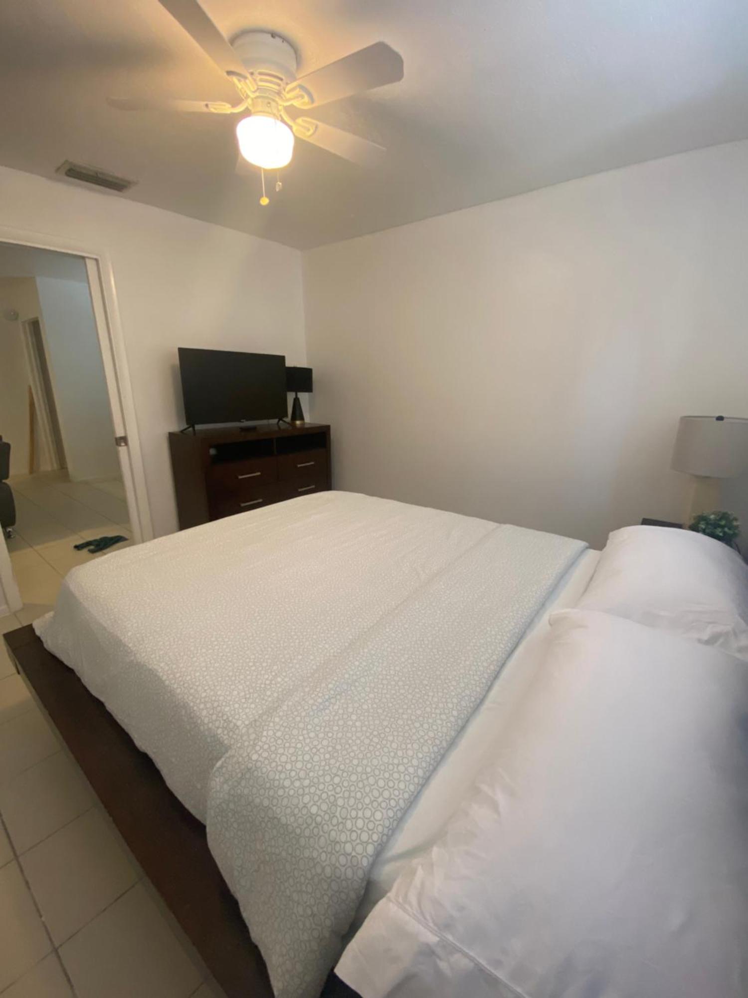 Cozy Downtown Apartments On Water Fort Lauderdale Extérieur photo