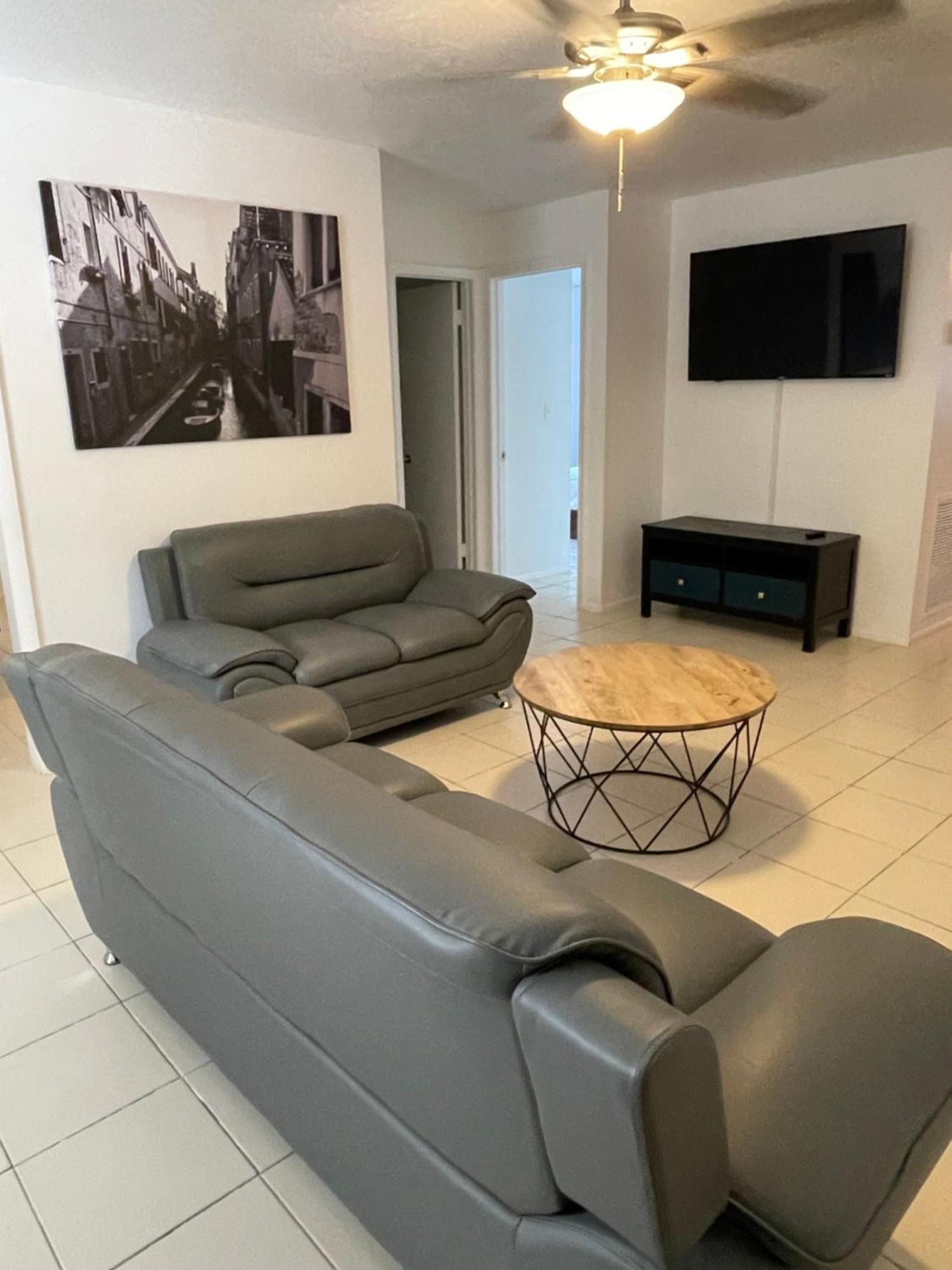 Cozy Downtown Apartments On Water Fort Lauderdale Extérieur photo